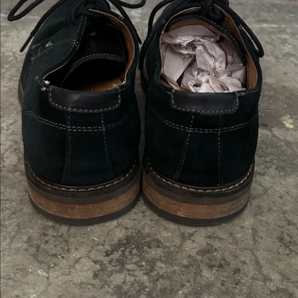 Vionic Black Suede Shoes main image 4